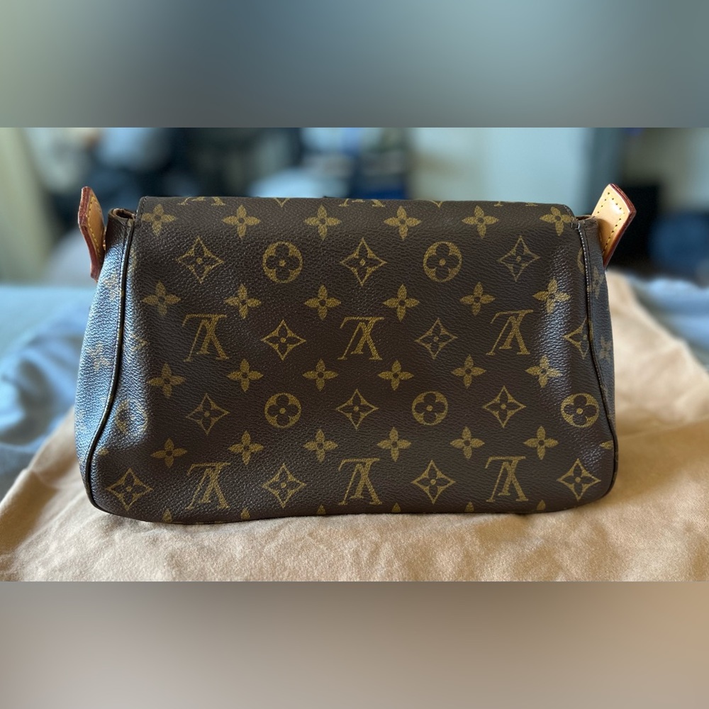 Vintage Louis Vuitton Monogram Printed Leather Shoulder Bag - Picture 5 of 17